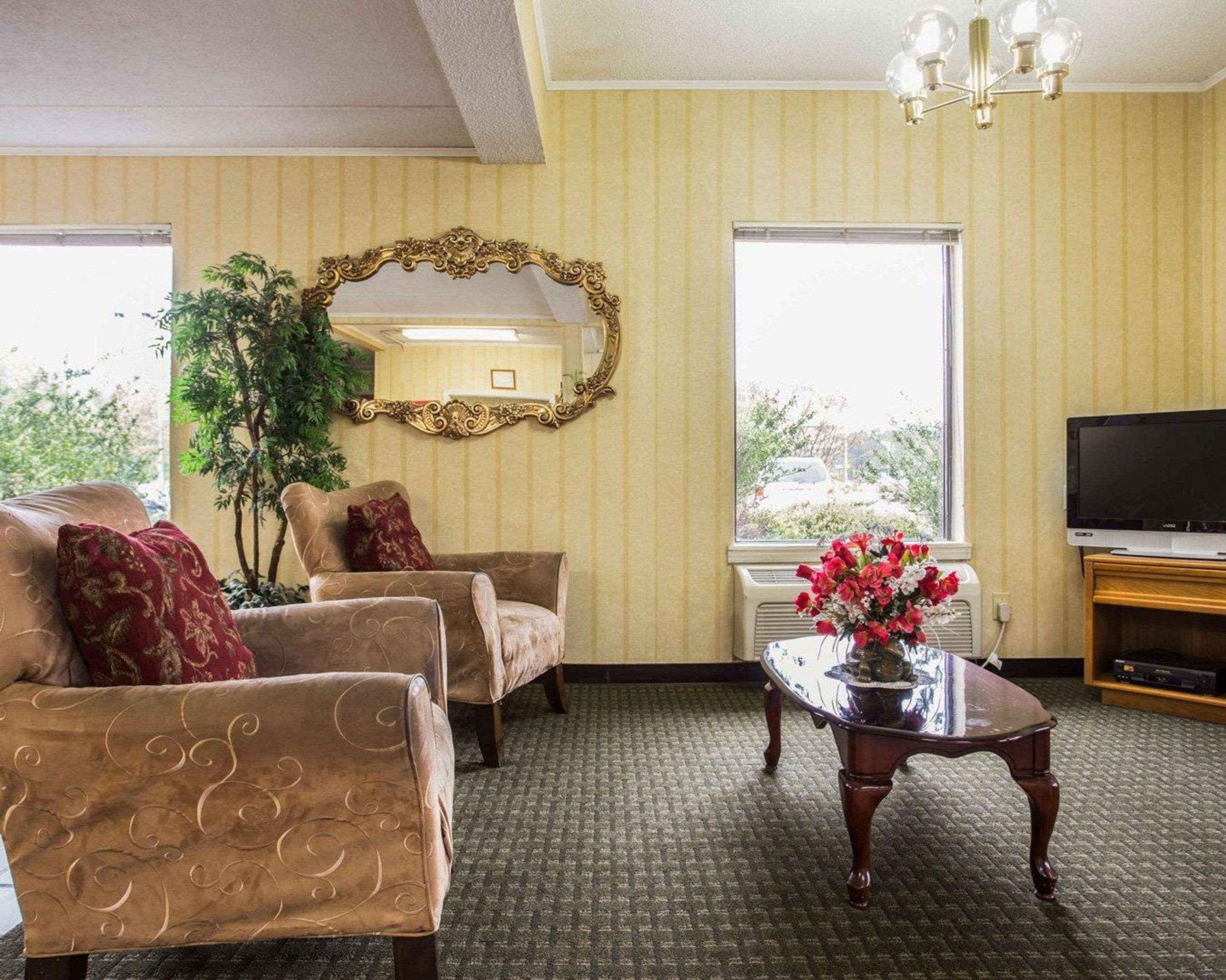 Econo Lodge Inn & Suites Lugoff Zewnętrze zdjęcie