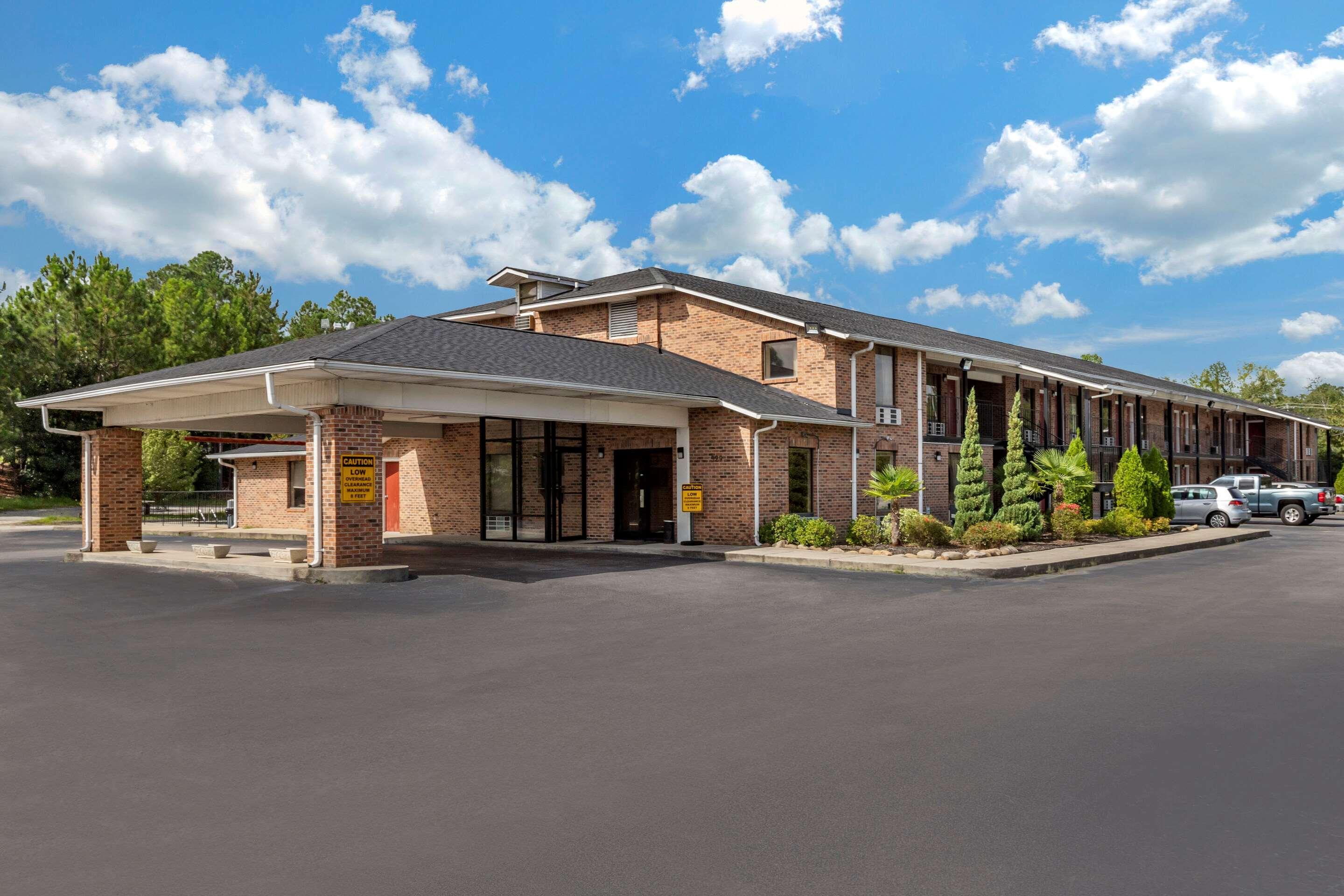 Econo Lodge Inn & Suites Lugoff Zewnętrze zdjęcie